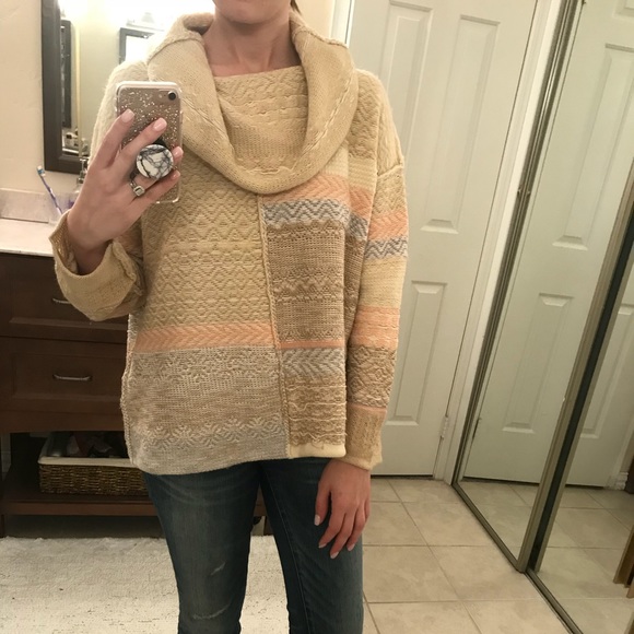 Pastel Sweater - Picture 2 of 2